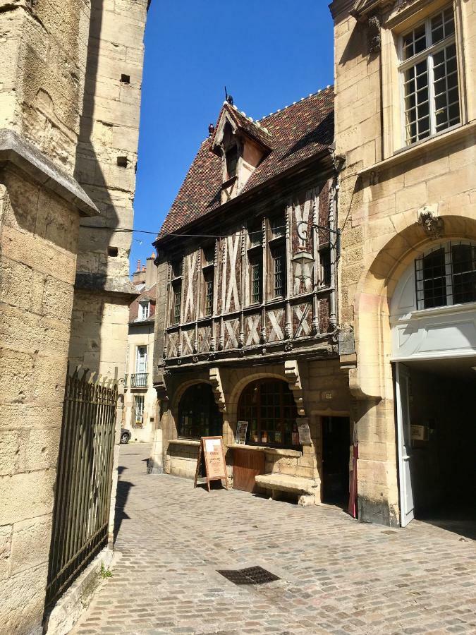 Le Relais Des Ducs : Centre Historique Dijon Apartment Exterior photo