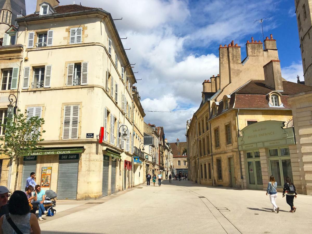 Le Relais Des Ducs : Centre Historique Dijon Apartment Exterior photo